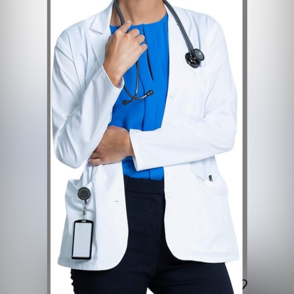 Cherokee lab coat - Picture 3 of 3